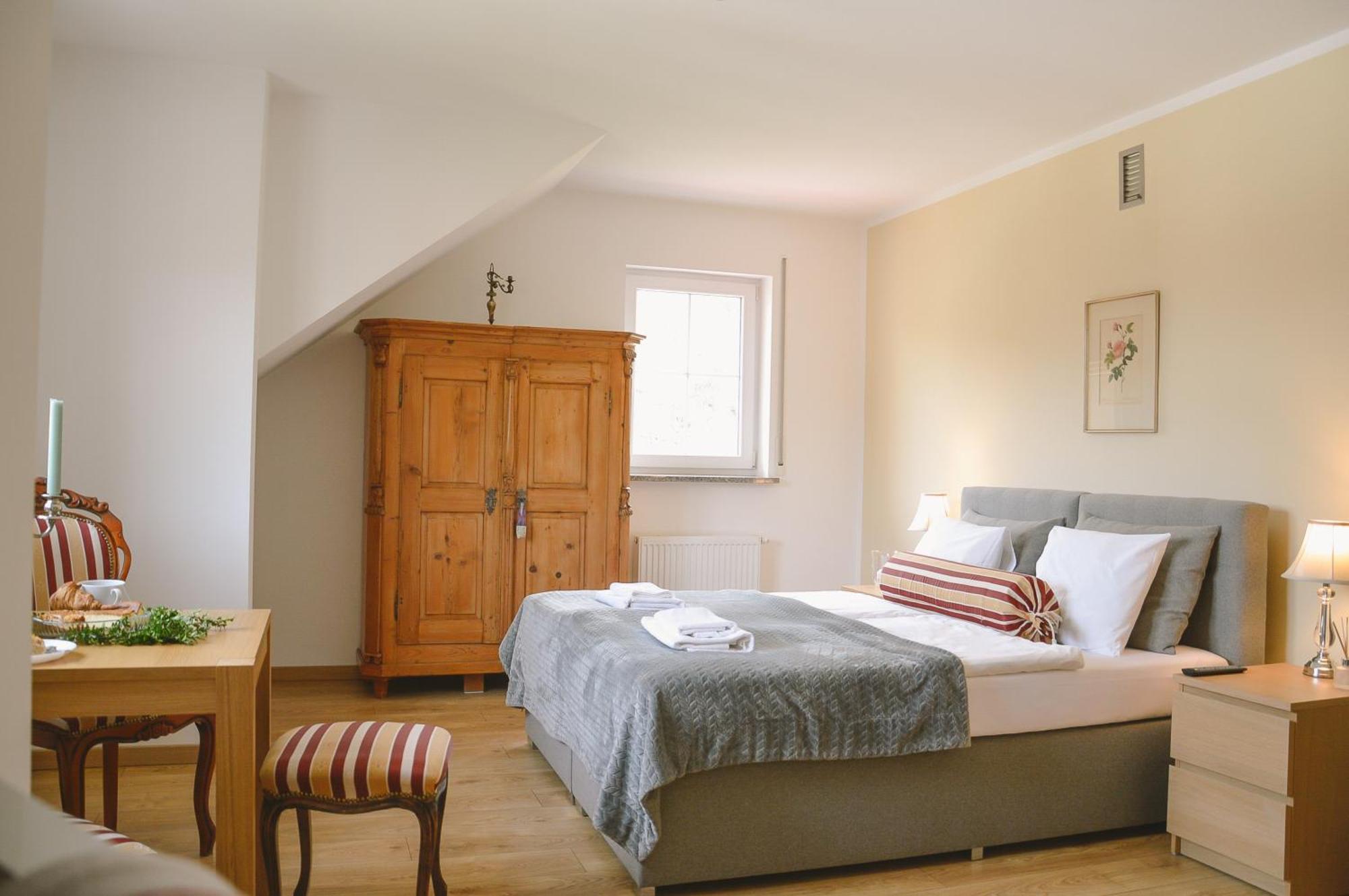 Apartamenty Agroturystyczne Papiernia Niedźwiedź Exteriör bild