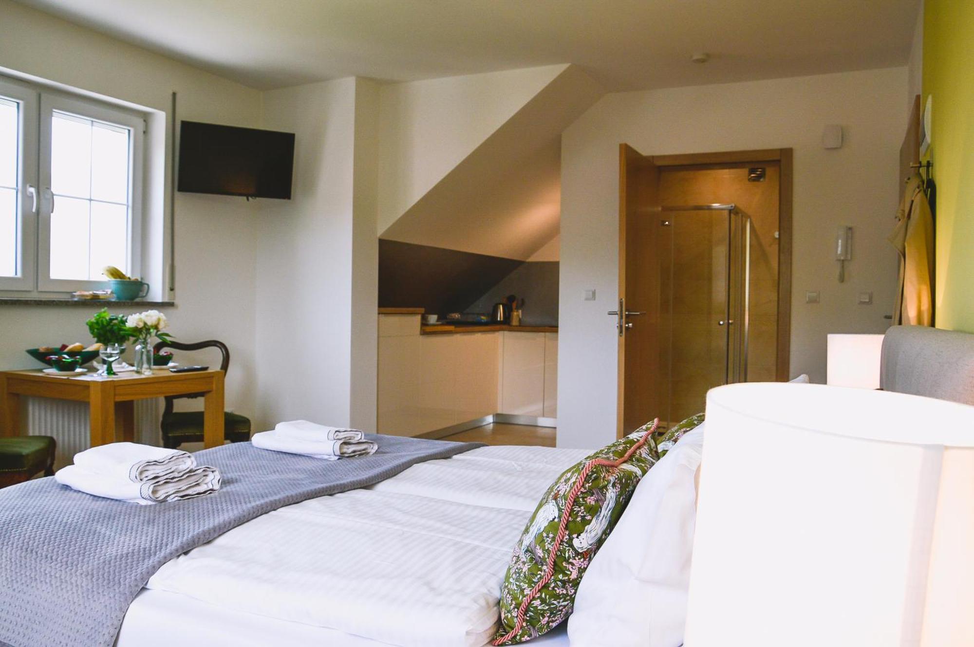Apartamenty Agroturystyczne Papiernia Niedźwiedź Exteriör bild