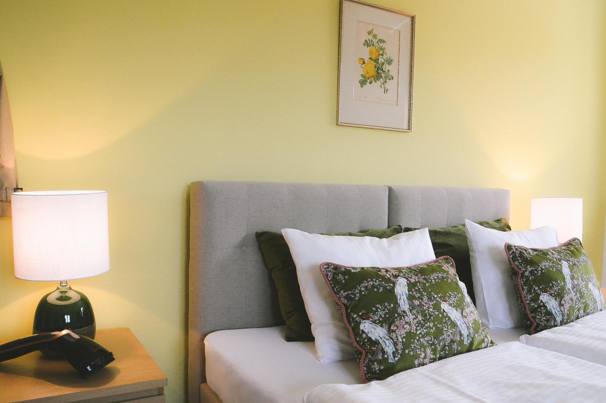Apartamenty Agroturystyczne Papiernia Niedźwiedź Exteriör bild