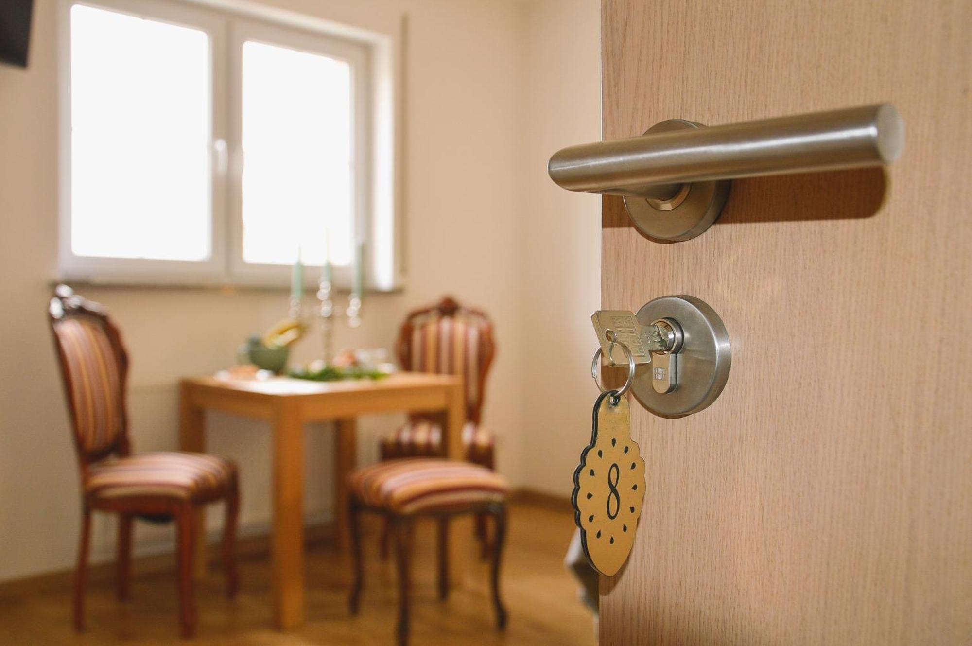 Apartamenty Agroturystyczne Papiernia Niedźwiedź Exteriör bild